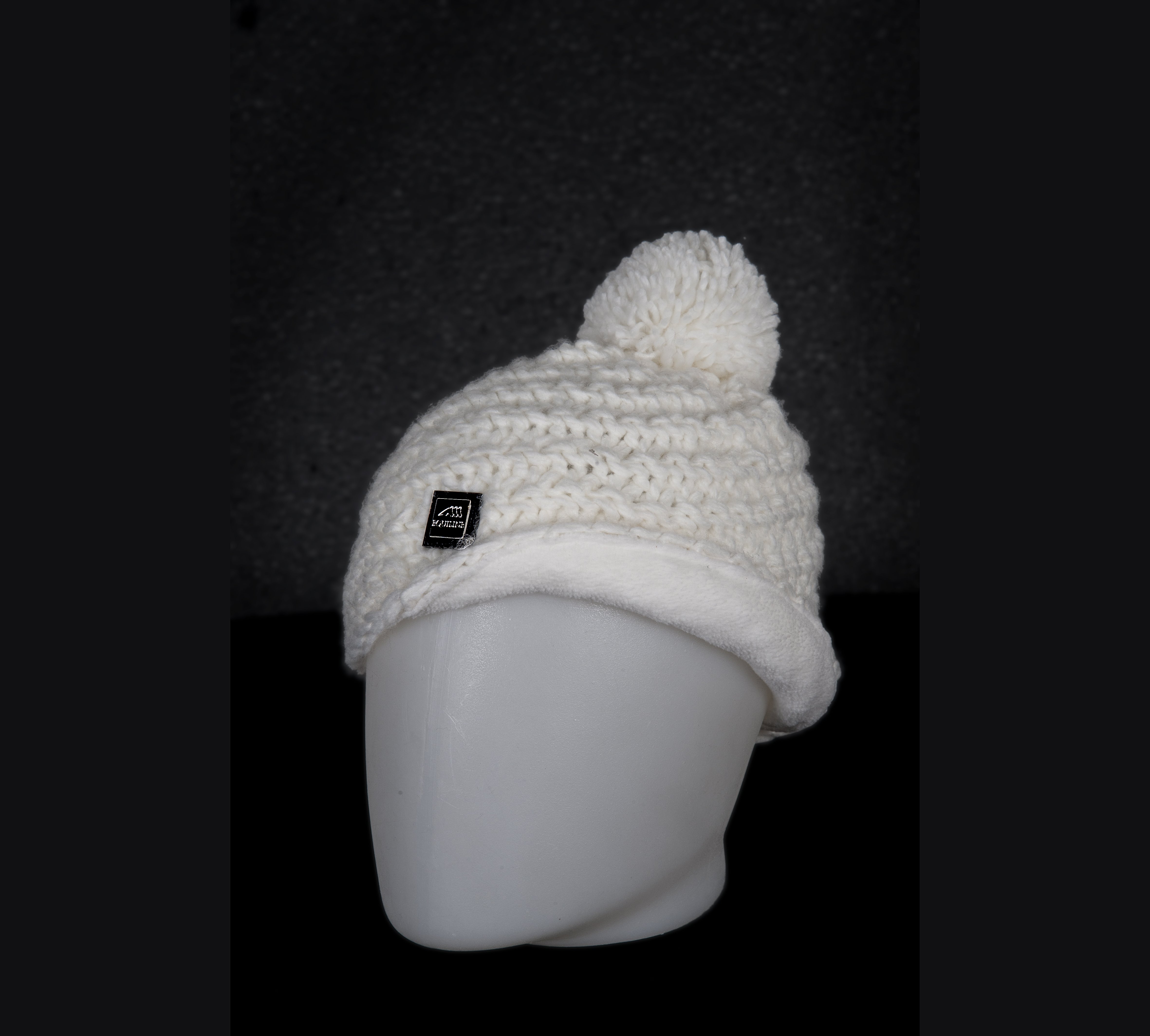 Equiline Twist Knitted Hat Cream